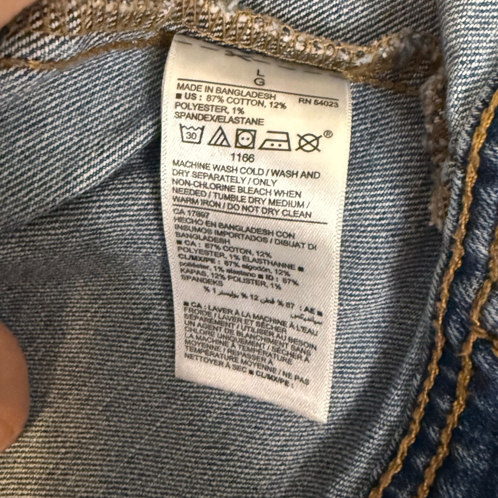 Old Navy Light Blue Jean Jacket - Picture 6 of 7